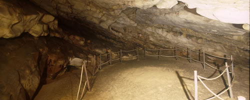 Scopri la Grotta del Genovese